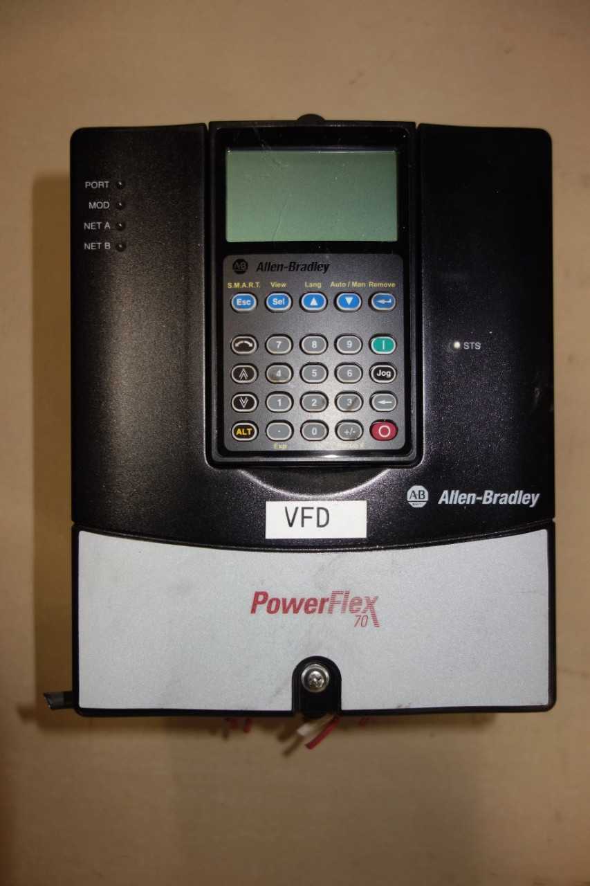 LOT OF 2 ALLEN BRADLEY 20AD2P1A3AYNANC0 POWERFLEX 70 VFD DRIVE - MOTOR DRIVES