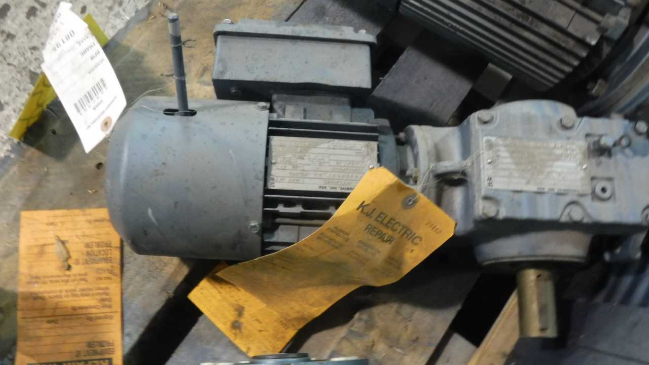 New 1-2 HP 1700 RPM 710 Frame Sew-Eurodrive Gear Motor - MISCELLANEOUS