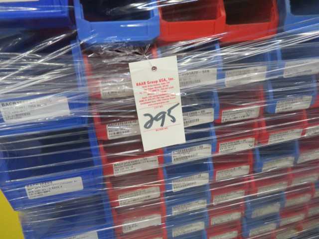 Pallet of Plastic Boxes - MISCELLANEOUS