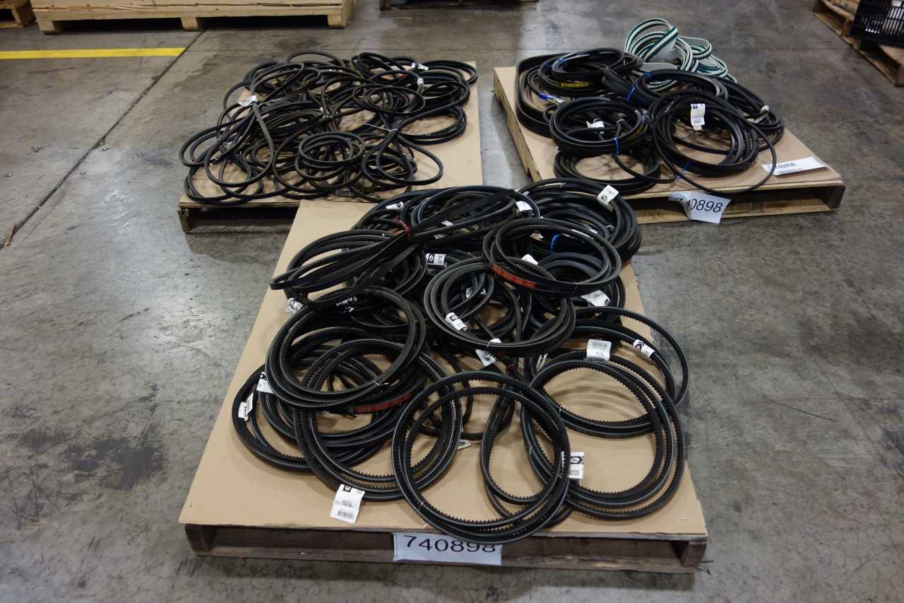 3 PALLETS OF ASSORTED V-BELTS- GOODYEAR, GATES, BANDO, OPTIBELT - BELTS