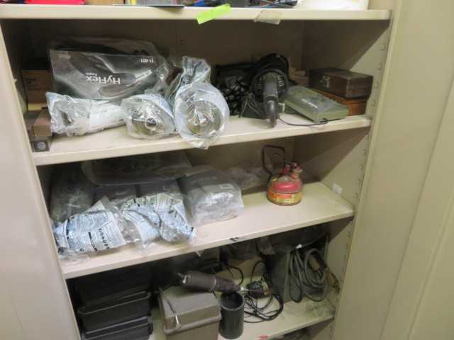 Cabinet and Contents - TOOL STORAGE