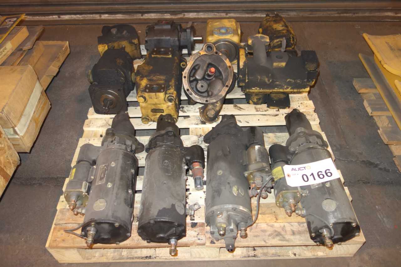 1 PALLET OF CAT HEAVY EQUIPMENT PARTS - ELECTRIC POWER TOOLS