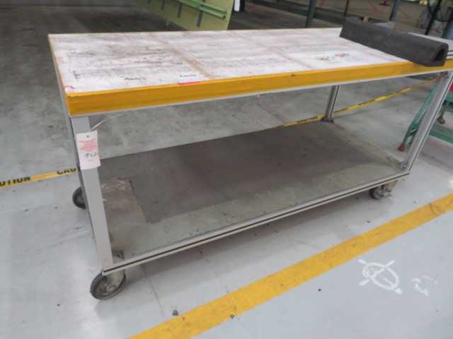 Aluminum Table on wheels - MISCELLANEOUS