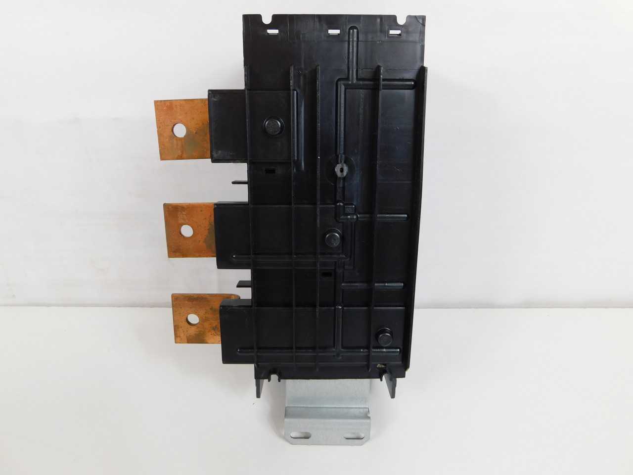 Quantity of 1x MB233WB Main Breaker - CIRCUIT BREAKERS
