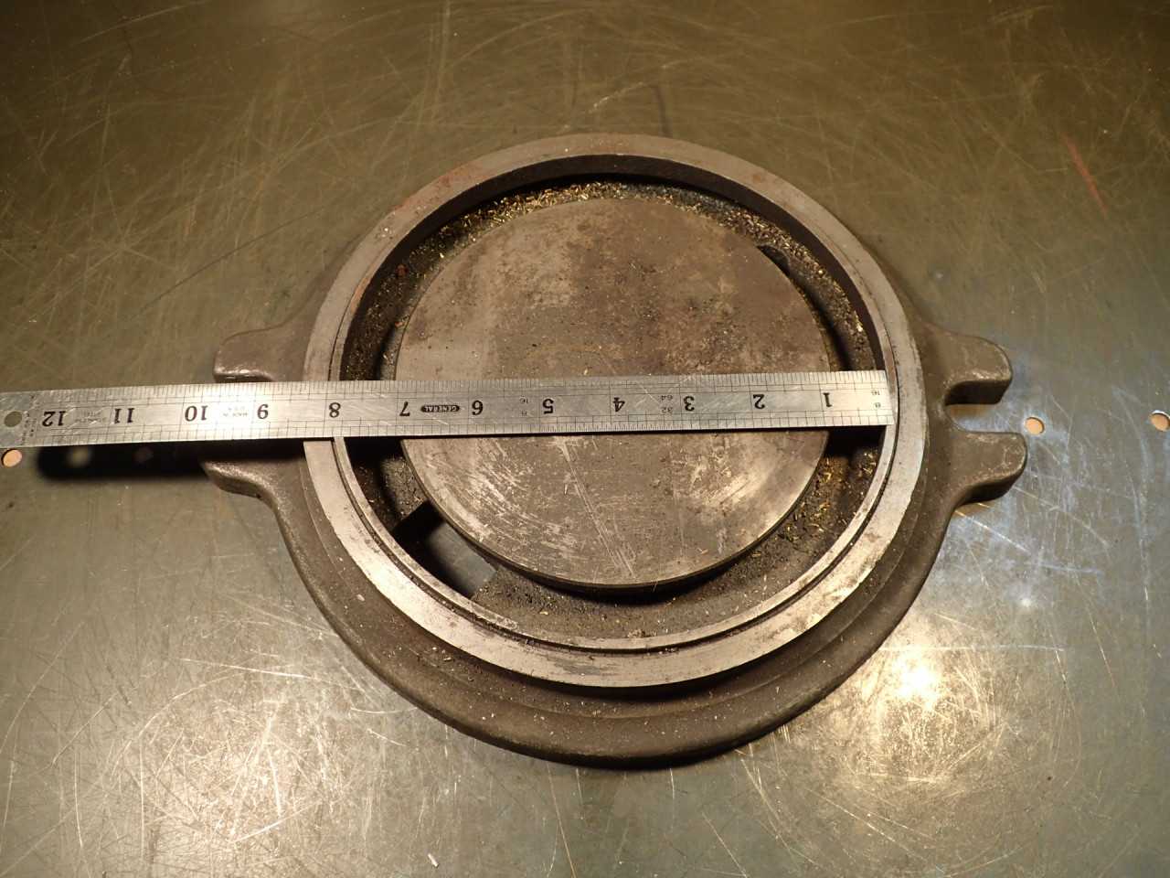 6" Mill Milling Vise Swivel Base with No Center Hole, Used in Good Condition - MACHINING ACCESSORIES & TOOLING