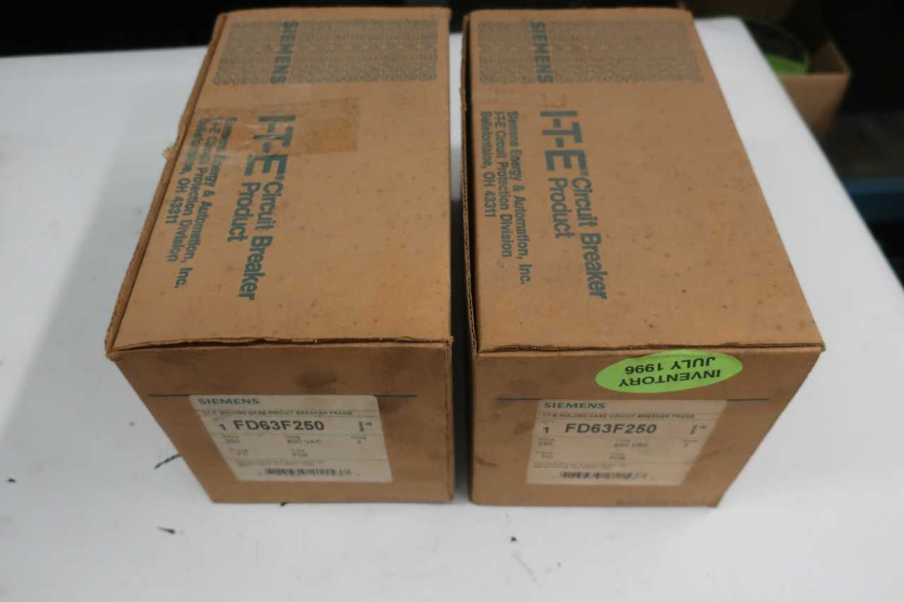 LOT OF 2 SIEMENS FD64F250 250A CIRCUIT BREAKERS - CIRCUIT BREAKERS