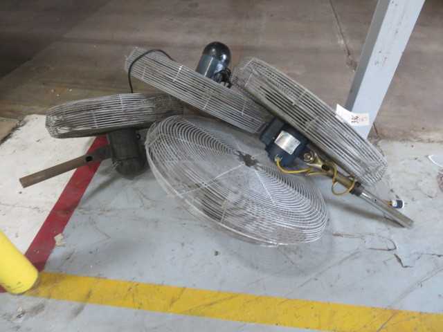 Fans (4) Lot - MISCELLANEOUS