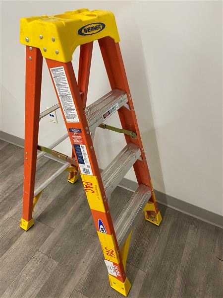 BULK LOT OF LADDERS QTY 3 - MATERIAL HANDLING