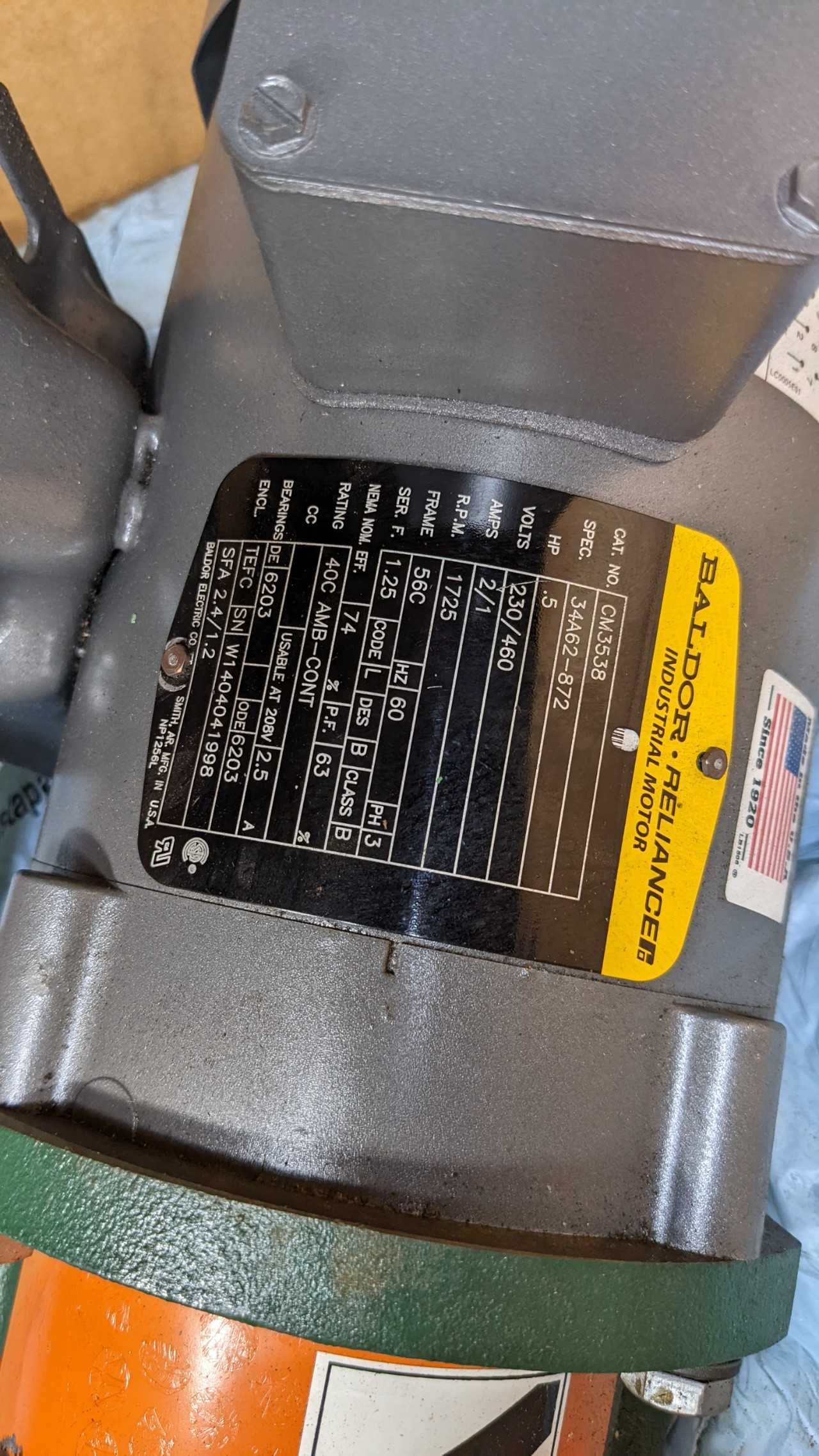Lot of 4 motors Baldor 2 Hp - ELECTRIC MOTORS