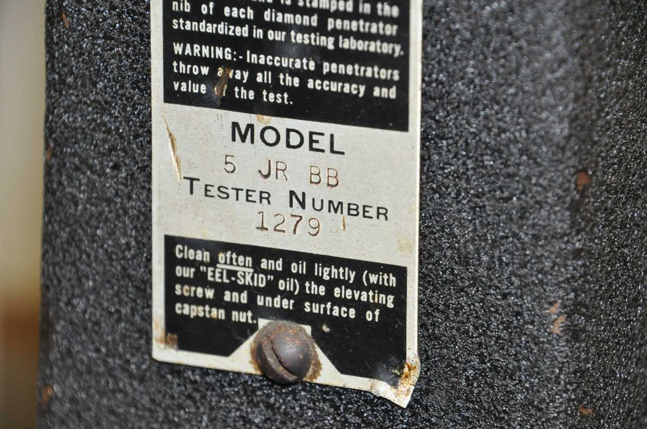 Rockwell Wilson Model 5 JR BB Bench Top Hardness Tester with Tooling in 1 Box - LAB & SCIENTIFIC