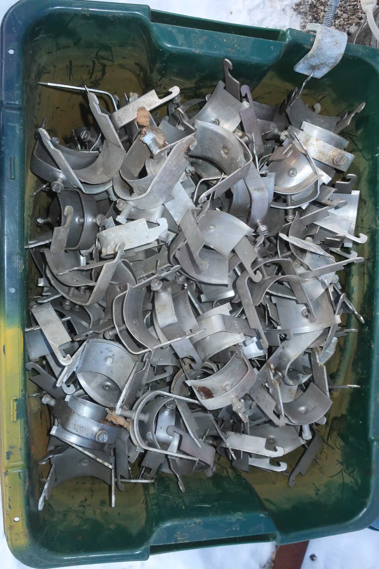 LOT OF ASSORTED SS P-CLAMPS - HAND TOOLS