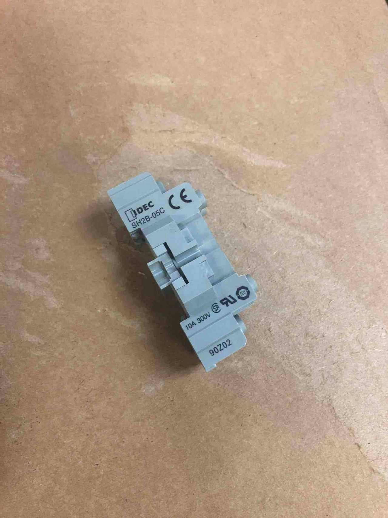 Allen-Bradley SH2B-05C Relay Base - INDUSTRIAL PARTS