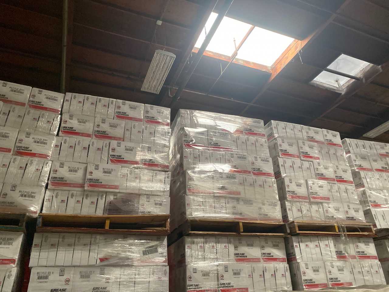 24 Pallets - Phillips 66 Multi-Purpose Grease - INDUSTRIAL PARTS