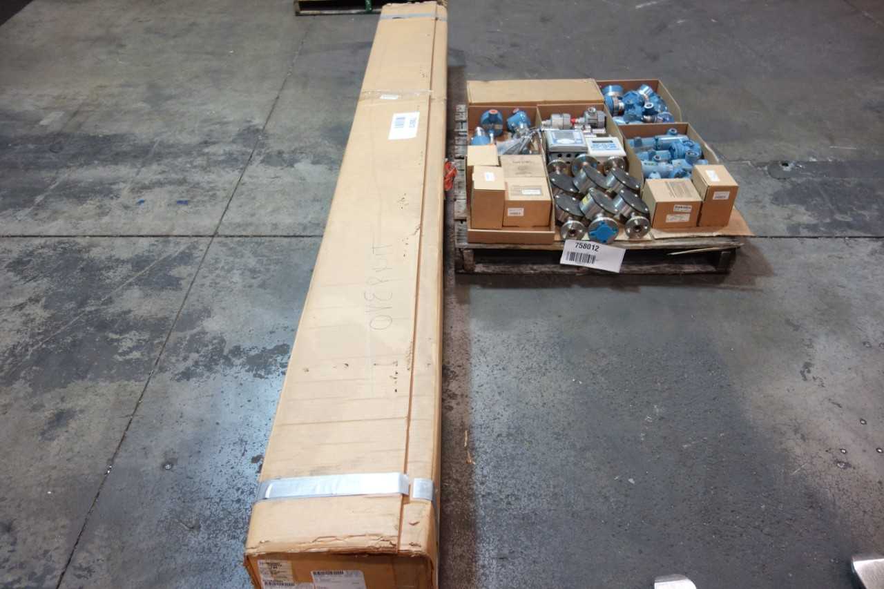 2 PALLETS OF ASSORTED FLOW METERS, ANALYZERS, CONDUCTIVITY SENSOR - FLOW METER