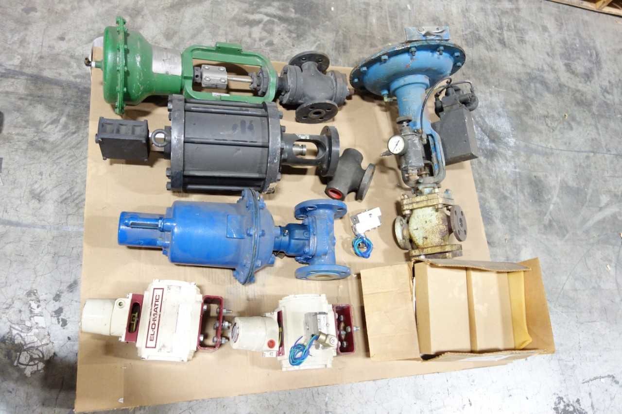 1 PALLET OF ASSORTED VALVES AND ACCESSORIES - VALVES