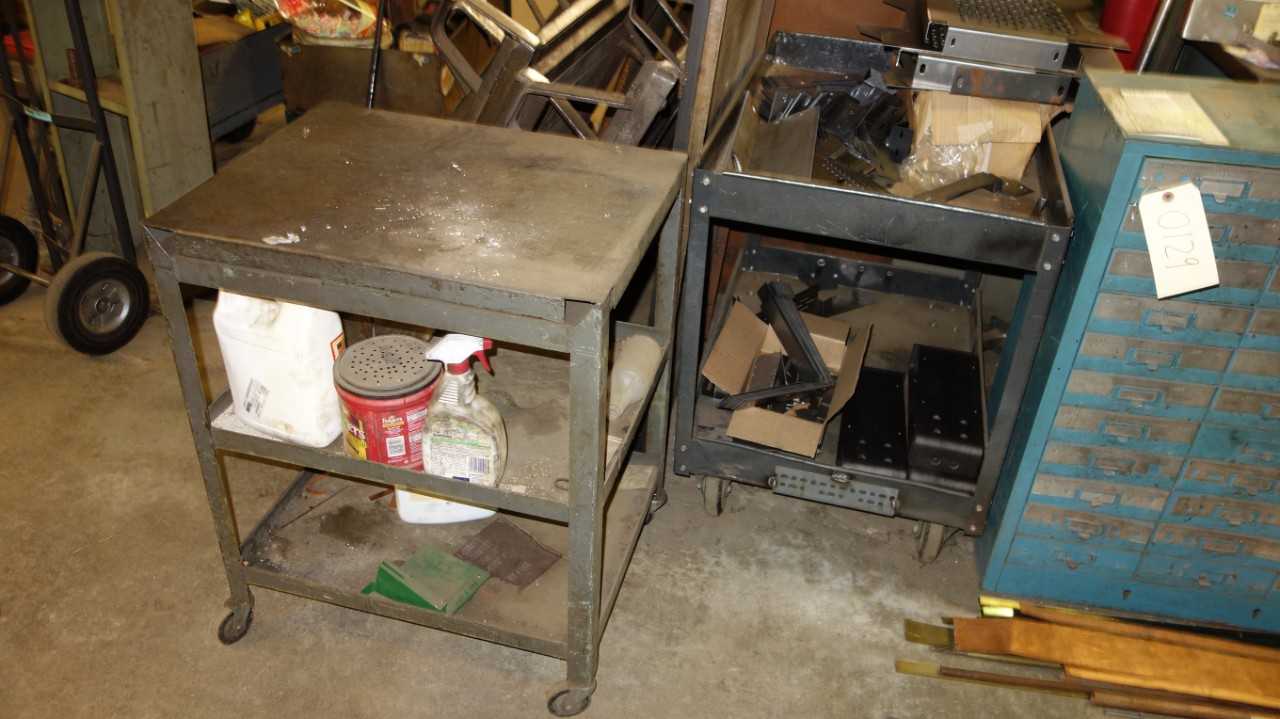 LOT OF 2 STEEL ROLLING CARTS WITH CONTENTS (CONTENTS NOT INCLUDED) - ROLLING CARTS