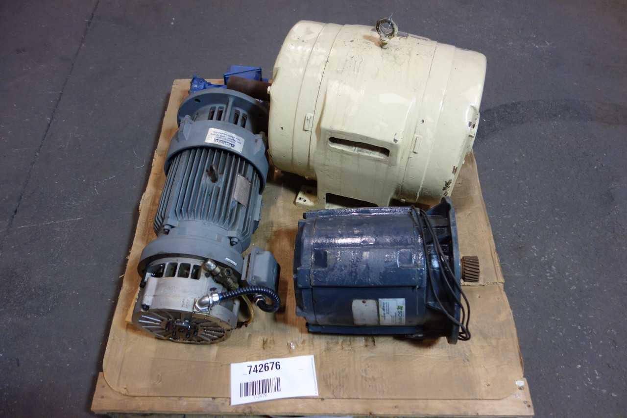 1 PALLET OF ASSORTED ELECTRICAL AC MOTORS- MITSUBISHI, RELIANCE, GENERAL ELECTRIC - ELECTRIC MOTORS