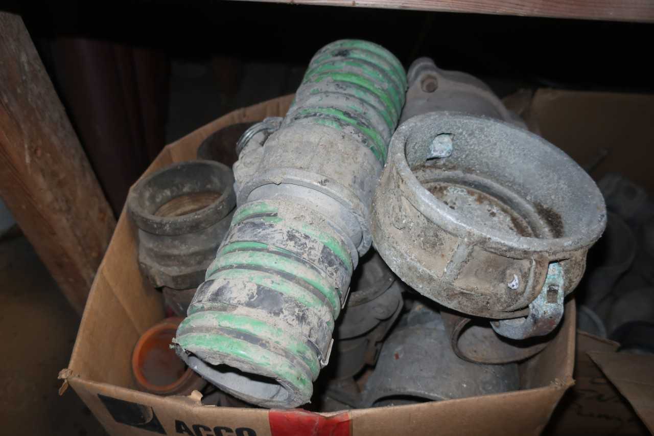 LOT OF ASSORTED PIPE FITTINGS - PROCESS EQUIPMENT