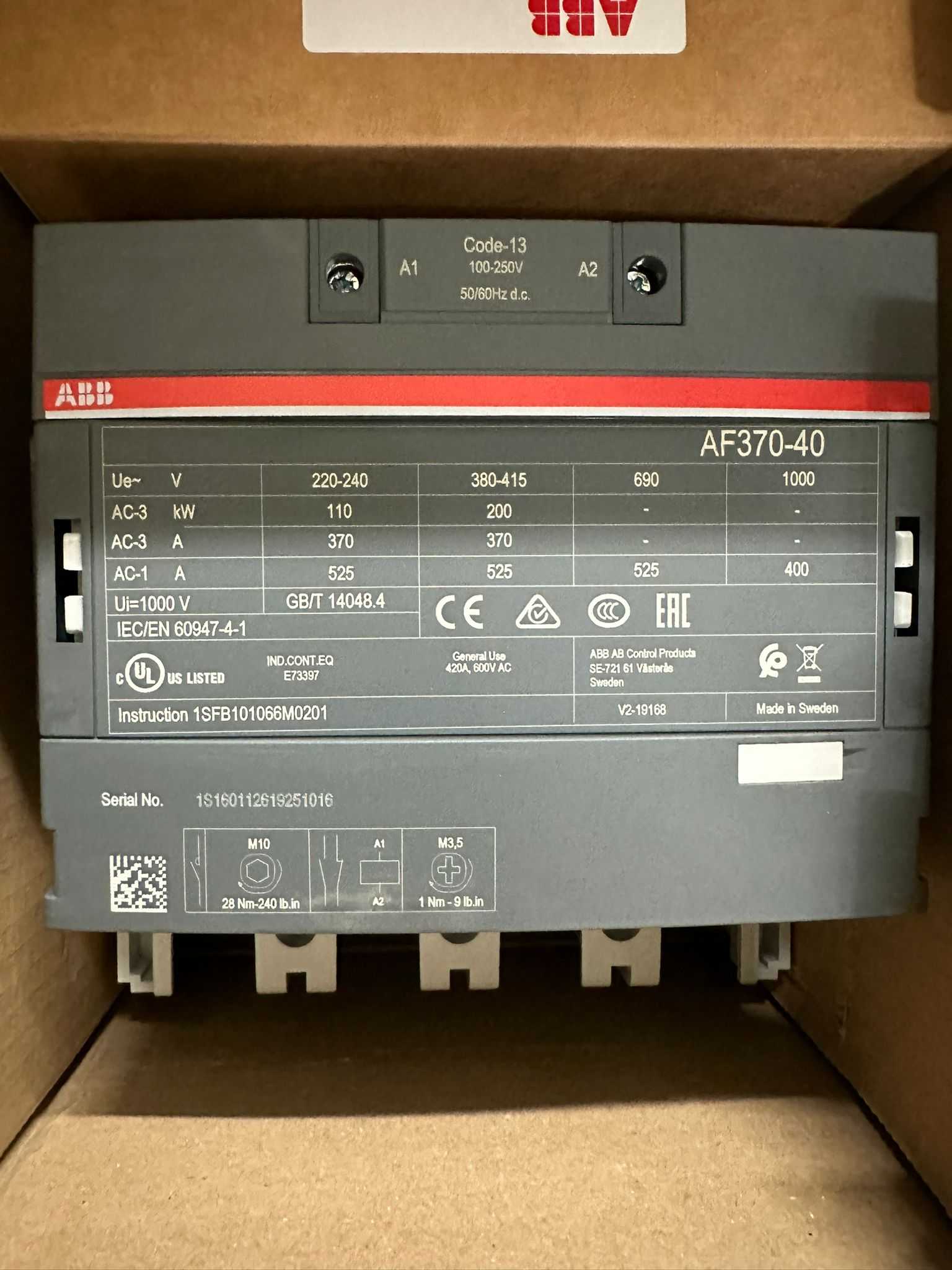 ABB AF370-40-11-13 4 POLE CONTACTOR 550/600VAC 350HP - CONTACTORS