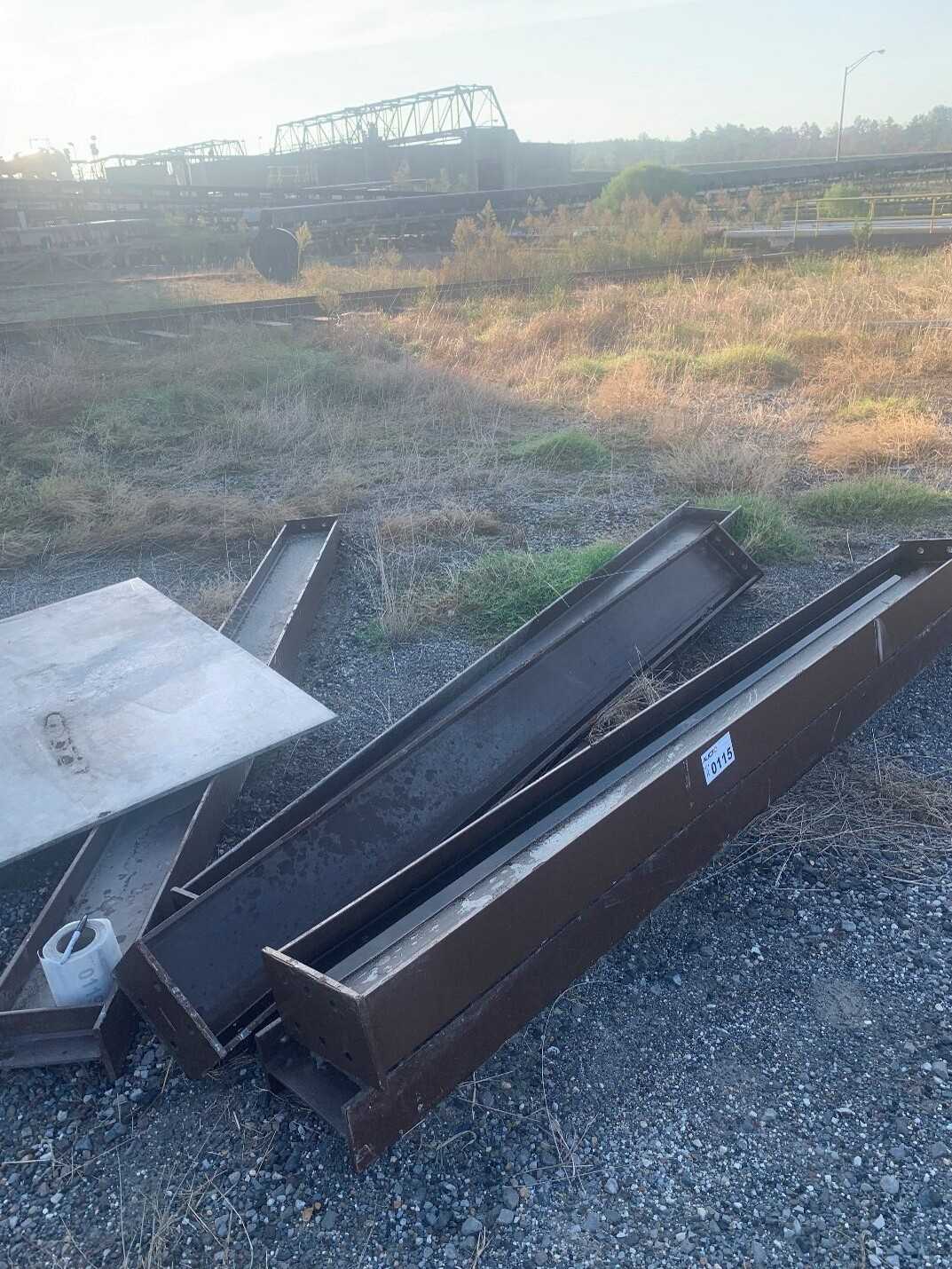 5 I-Beams 6" x 10.5' 5 I-Beams 6" x 10.5'