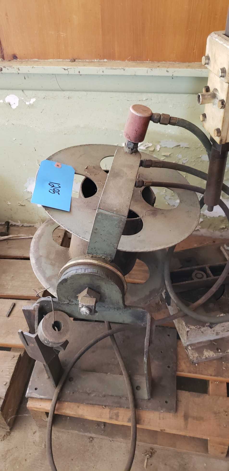 Wire spooler - WELDING EQUIPMENT Wire spooler - WELDING EQUIPMENT