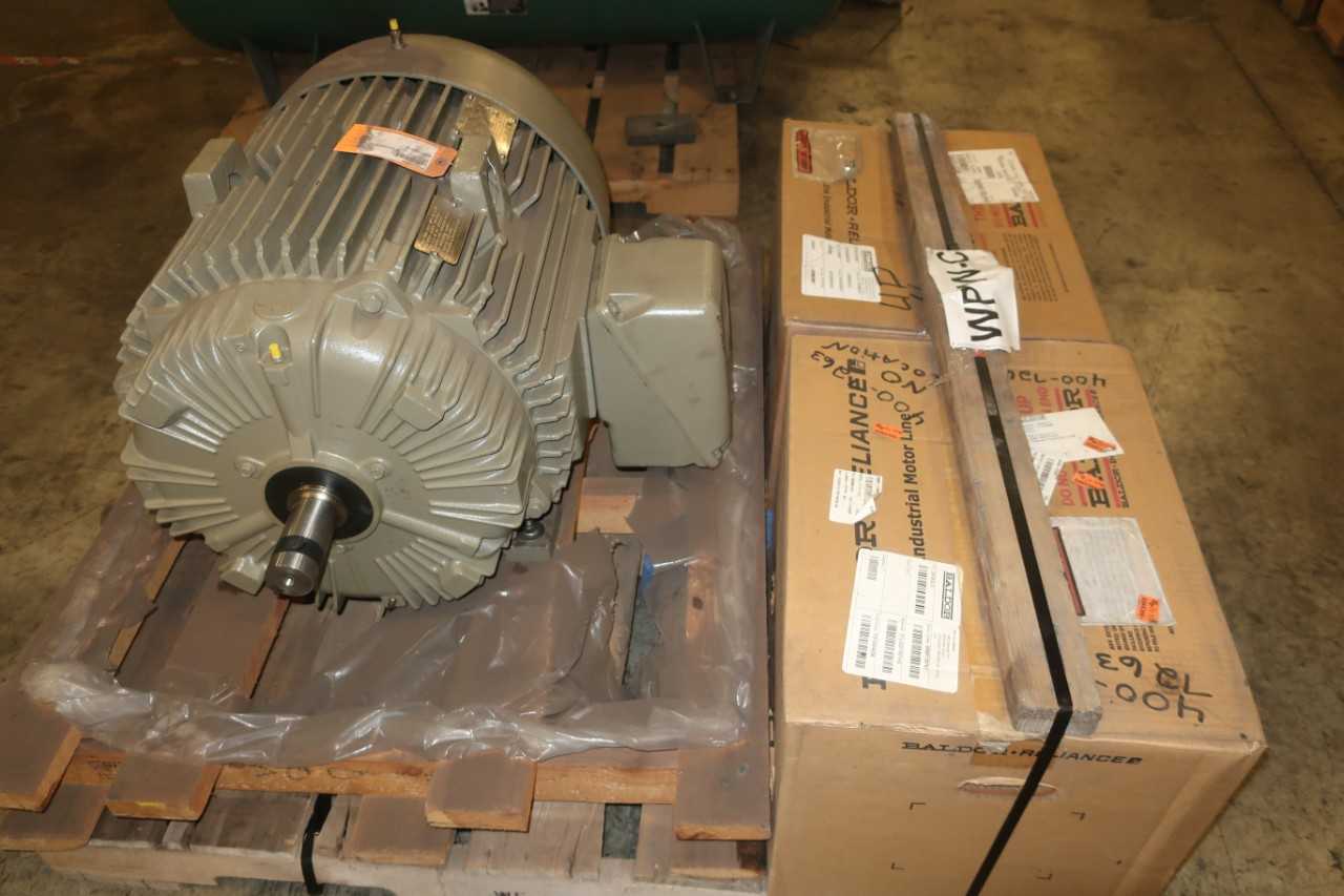LOT OF 3 ASSORTED AC MOTORS 5-50HP BALDOR GE - ELECTRIC MOTORS