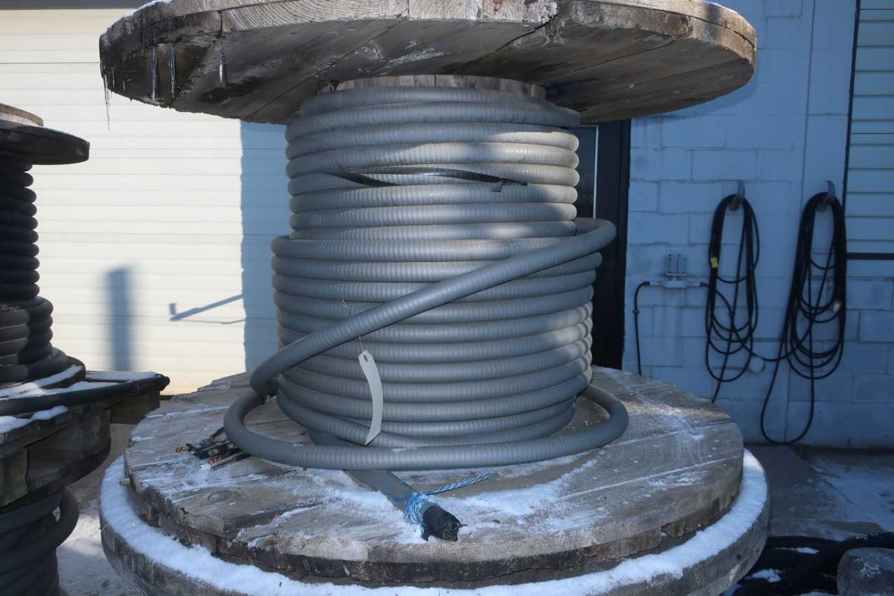 2 SPOOLS OF ASSORTED INSULATED CABLE-WIRE - ELECTRICAL COMPONENTS