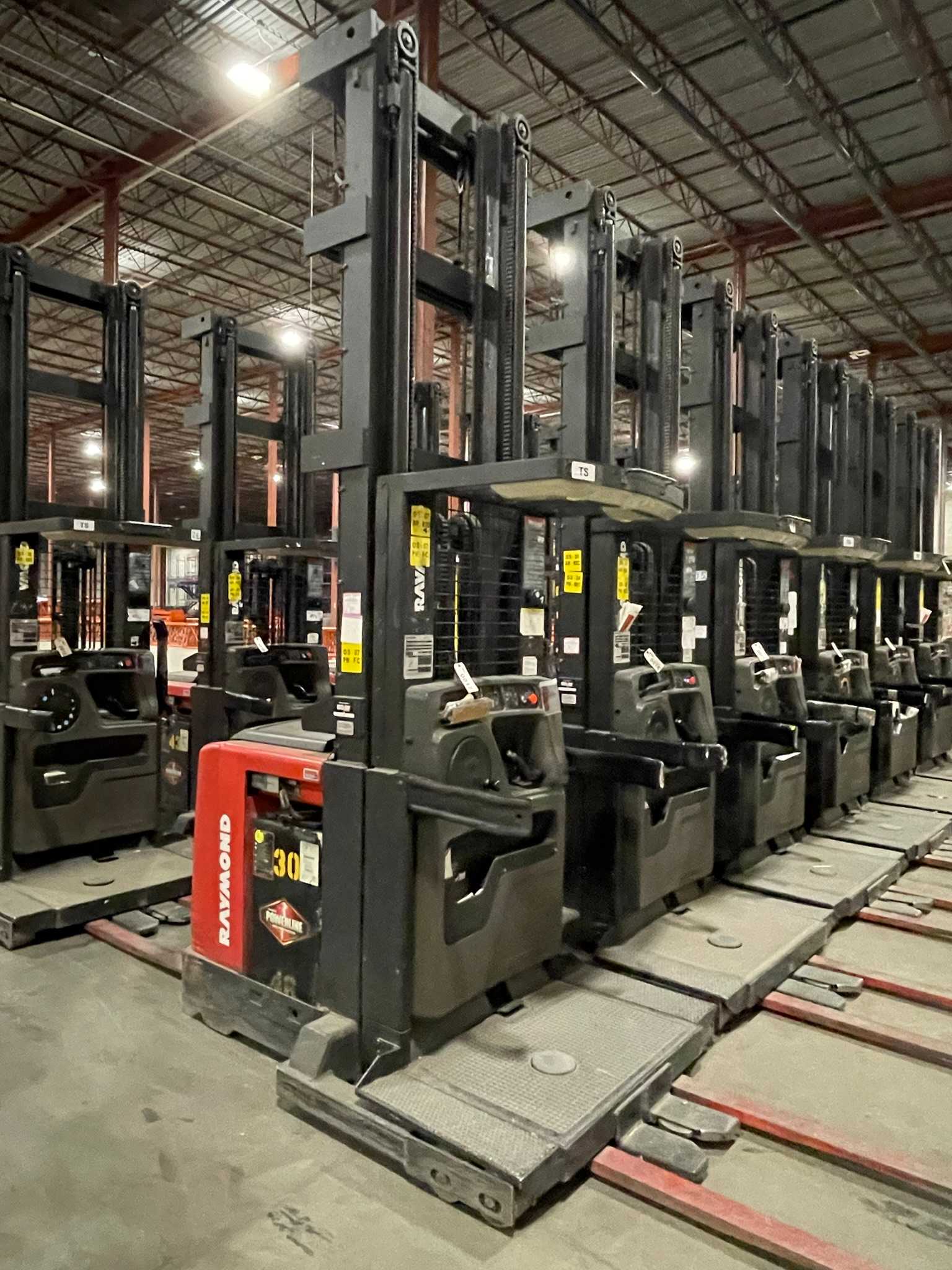 2005 RAYMOND EASI-OPC30TT ORDER PICKER - ORDER PICKER