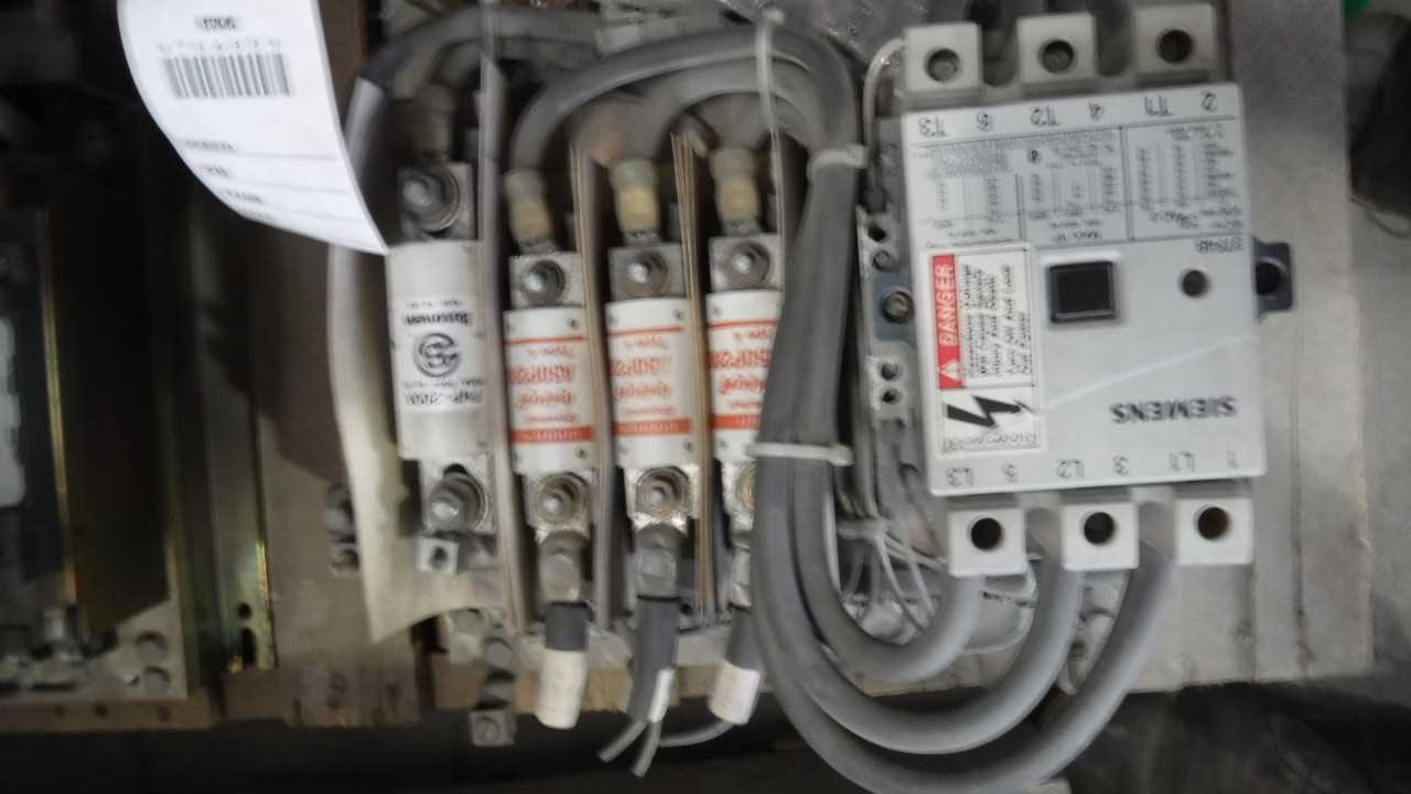 Two 50 HP 600 VAC Siemens DC Drives - MOTOR DRIVES