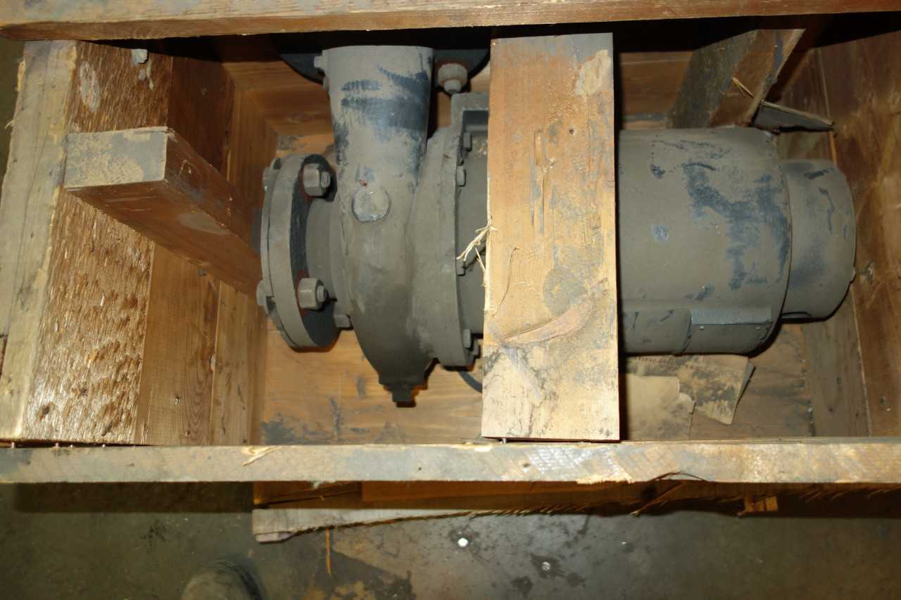 1 PALLET OF ASSORTED RELIEF VALVES AND ACCESSORIES - RELIEF VALVE