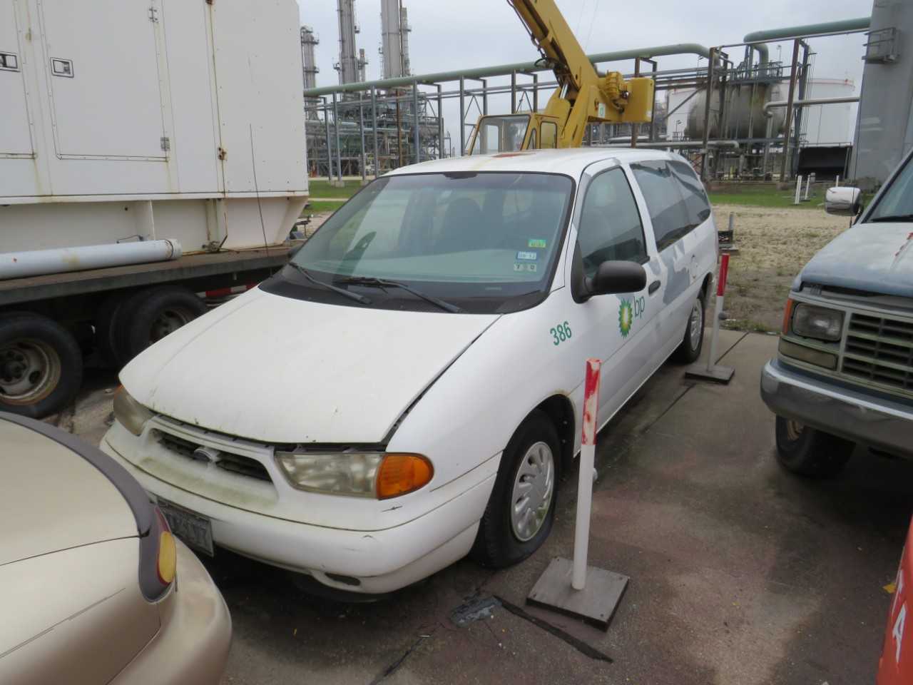 1998 FORD WINDSTAR WAGON 3 DR FWD 6 CYL VIN: 2FMDA51U6WBB79841 - BUSES