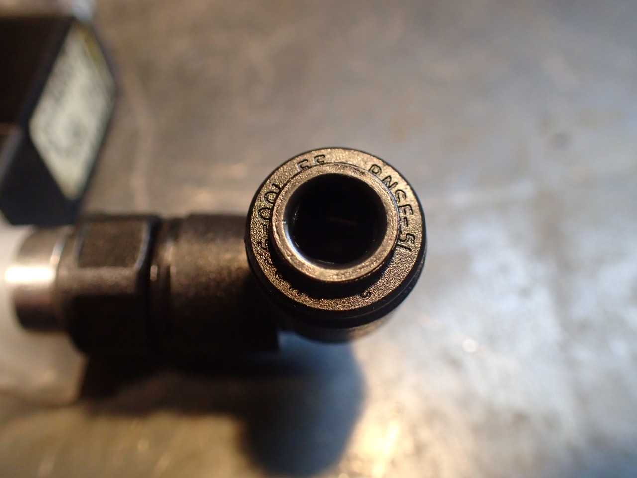 Burkert 124454M Miniature Rocker Solenoid Valve w/ Isolating Diaphragm 1/4" Tube - SOLENOID VALVE