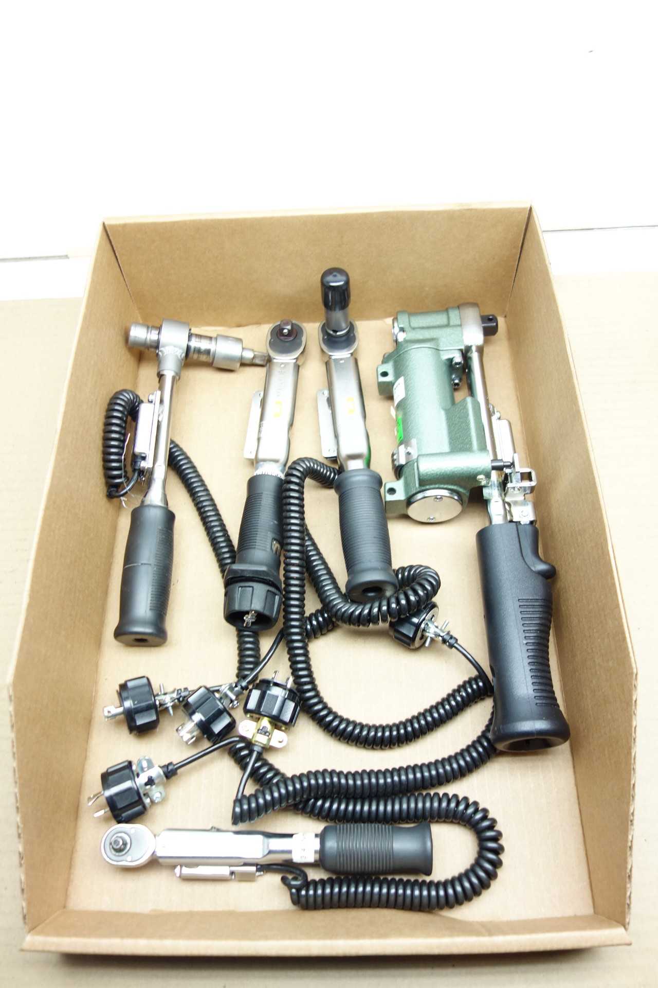 LOT OF ASSORTED TORQUE WRENCHES AND NUTRUNNER - HAND TOOLS