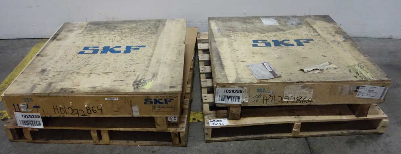 LOT OF 2 SKF BEARINGS - BEARINGS