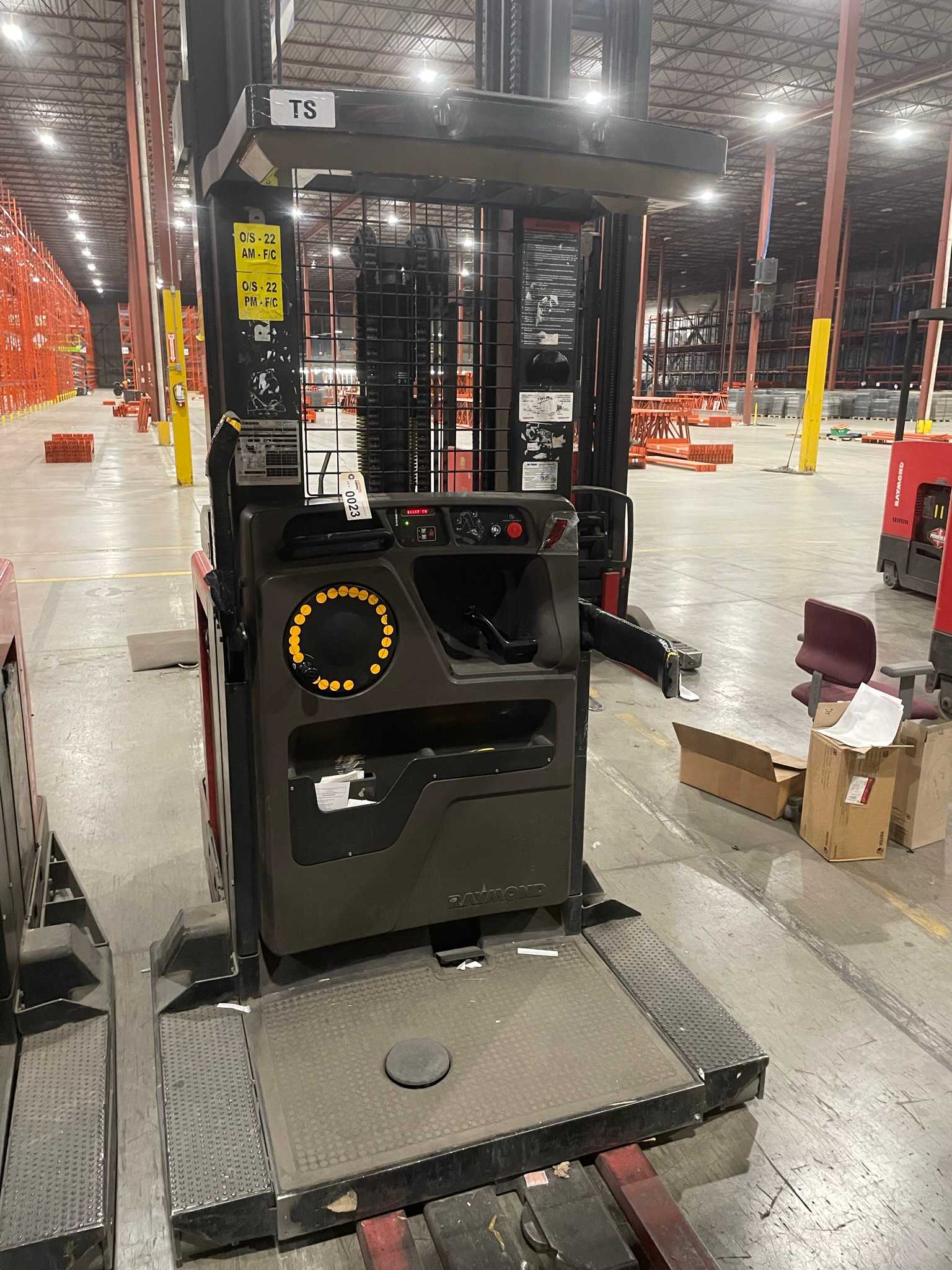 2008 RAYMOND 560-OPC30TT ORDER PICKER - ORDER PICKER