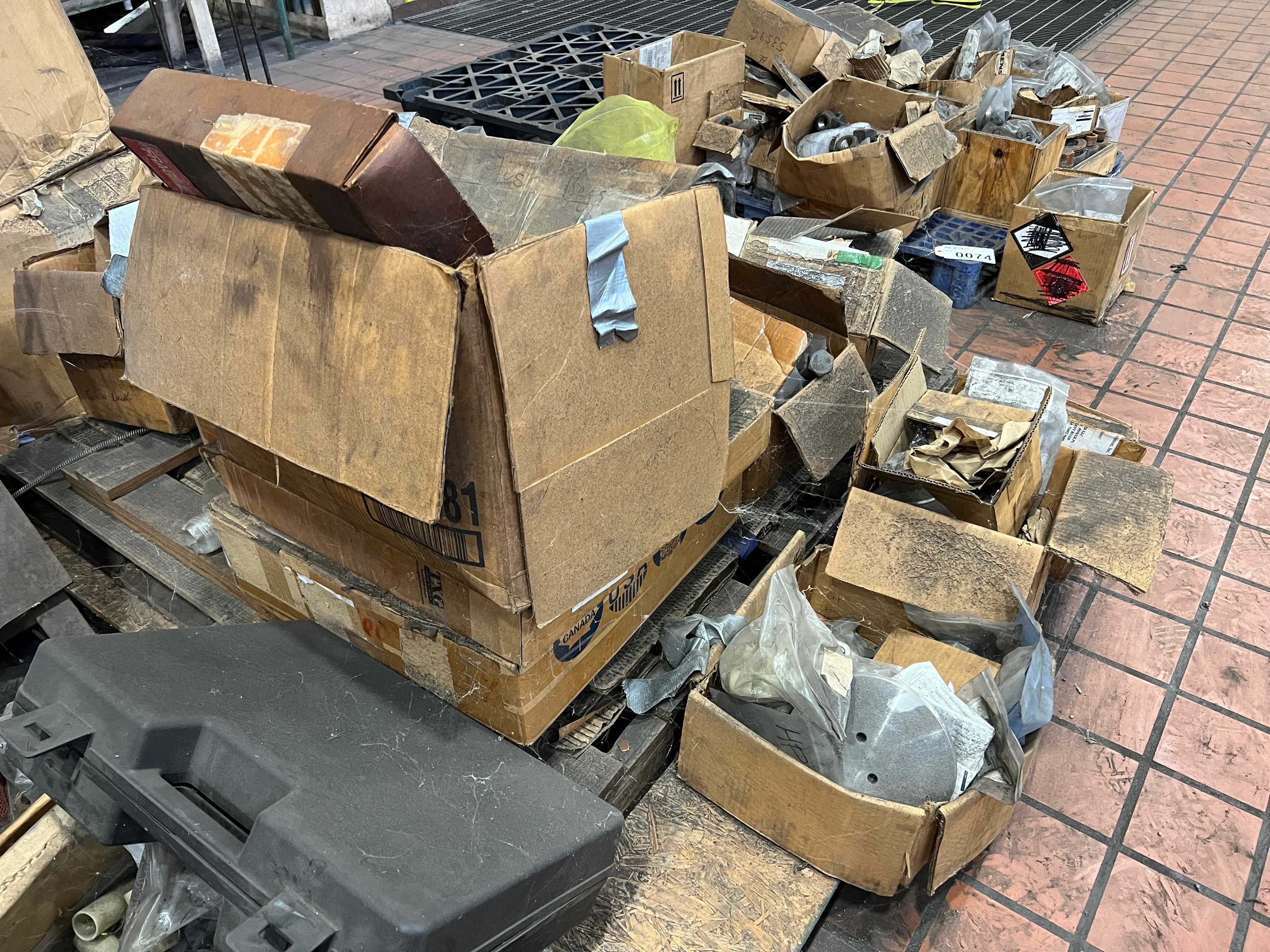 ASSORTED LOT OF TURBINE GENERATOR PARTS - STANDBY POWER GENERATOR ASSORTED LOT OF TURBINE GENERATOR PARTS - STANDBY POWER GENERATOR