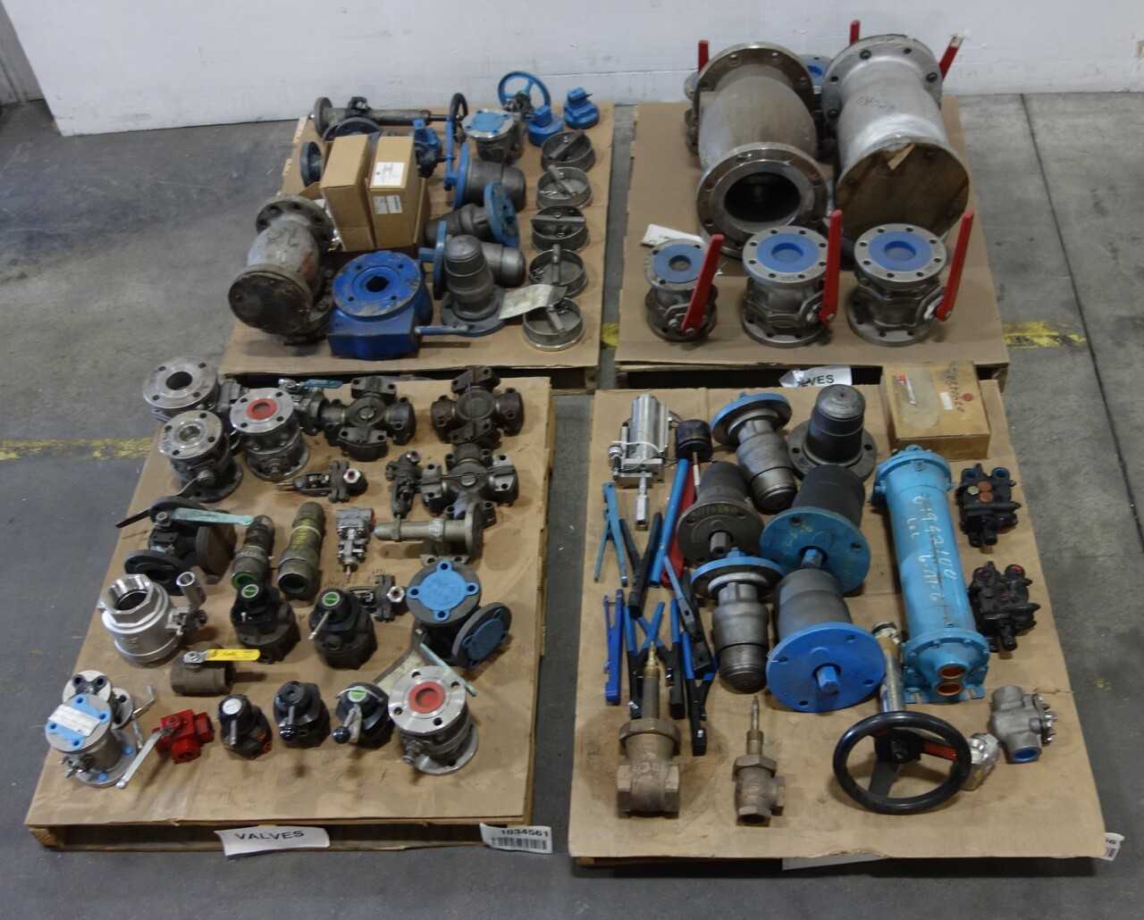 4 PALLETS OF ASSORTED VALVES AND ACCESSORIES - VALVES