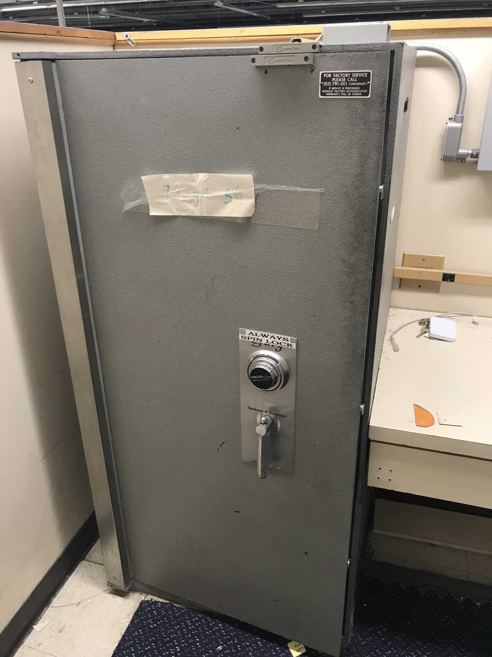 ALLIED GARY SAFE - TOOL STORAGE