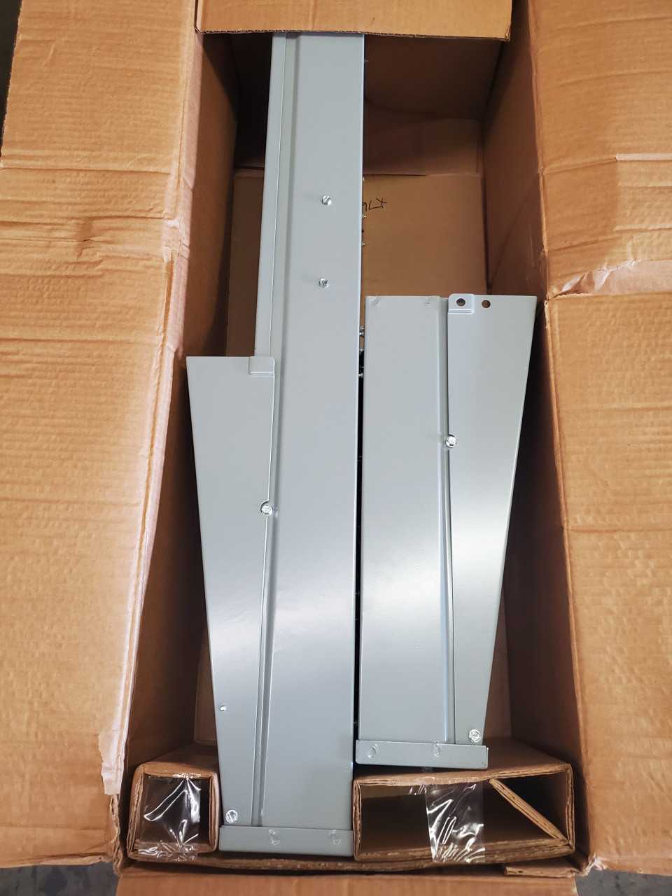 (1) Eaton CHUBX Unmetered Mount Pop Interior Unit - ELECTRICAL COMPONENTS