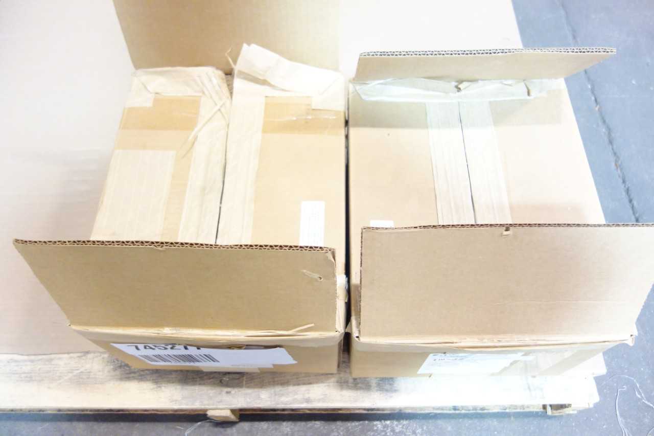 LOT OF 2 EATON HLD2300 2P 300A AMP 600V-AC MOLDED CASE BREAKER - CIRCUIT BREAKERS