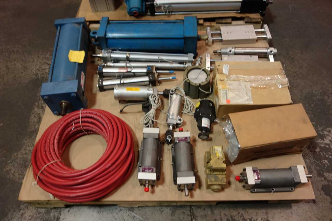 2 PALLETS OF ASSORTED PNEUMATIC CYLINDERS, VALVES, RELAYS- PARKER, FAIRCHILD, SMC - INDUSTRIAL PARTS