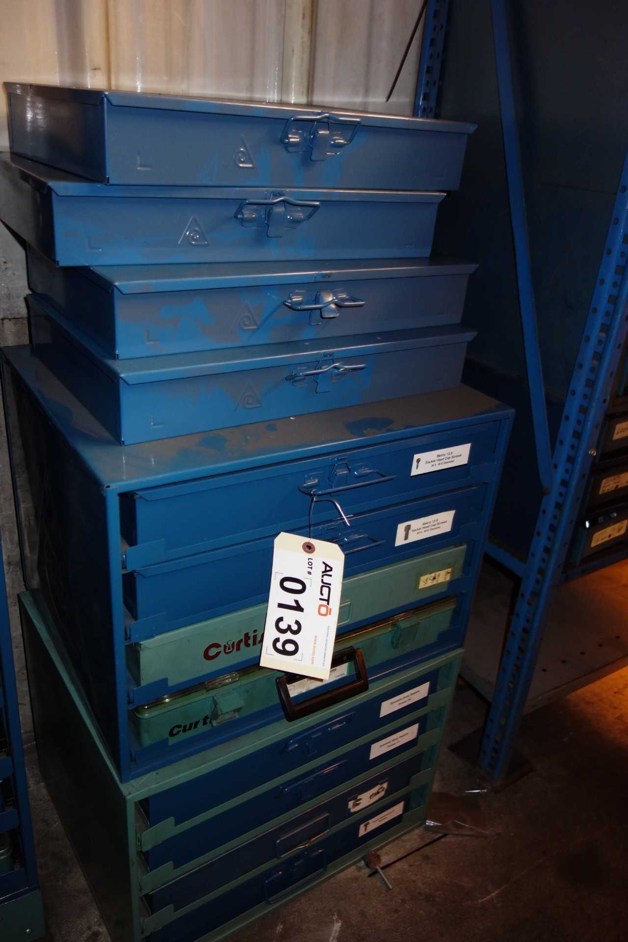 CONTENTS WITH CURTIS TOOLBOX, HARDWARE, SCREWS - ELECTRIC POWER TOOLS