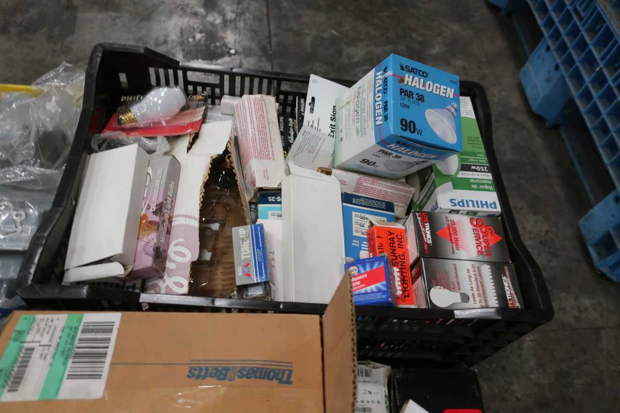 2 PALLETS OF ASSORTED CONDUIT - CONDUIT FITTING