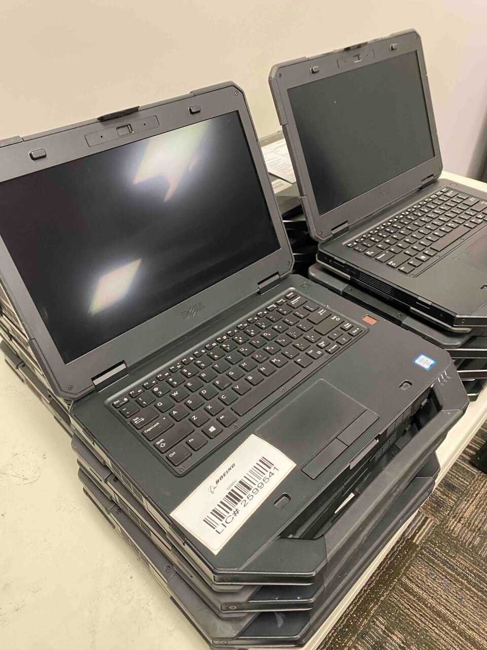 Lot of 16 Dell Toughbooks (2599541) Charleston - MISCELLANEOUS Lot of 16 Dell Toughbooks (2599541) Charleston - MISCELLANEOUS