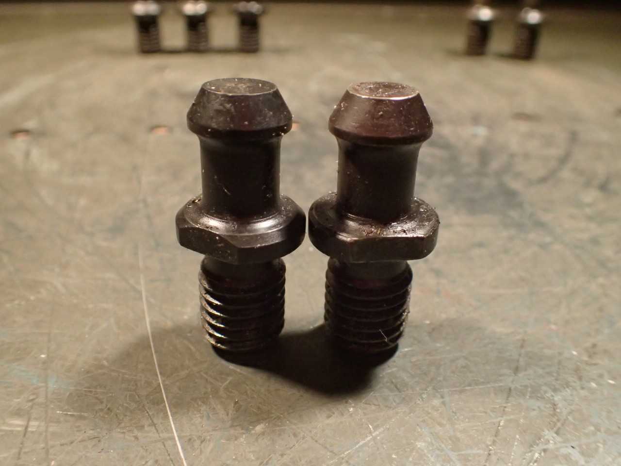 12 Piece Lot of CAT-40 Pull Stud Retention Knobs: 1.89" OAL, Used Good Condition - MACHINING ACCESSORIES & TOOLING