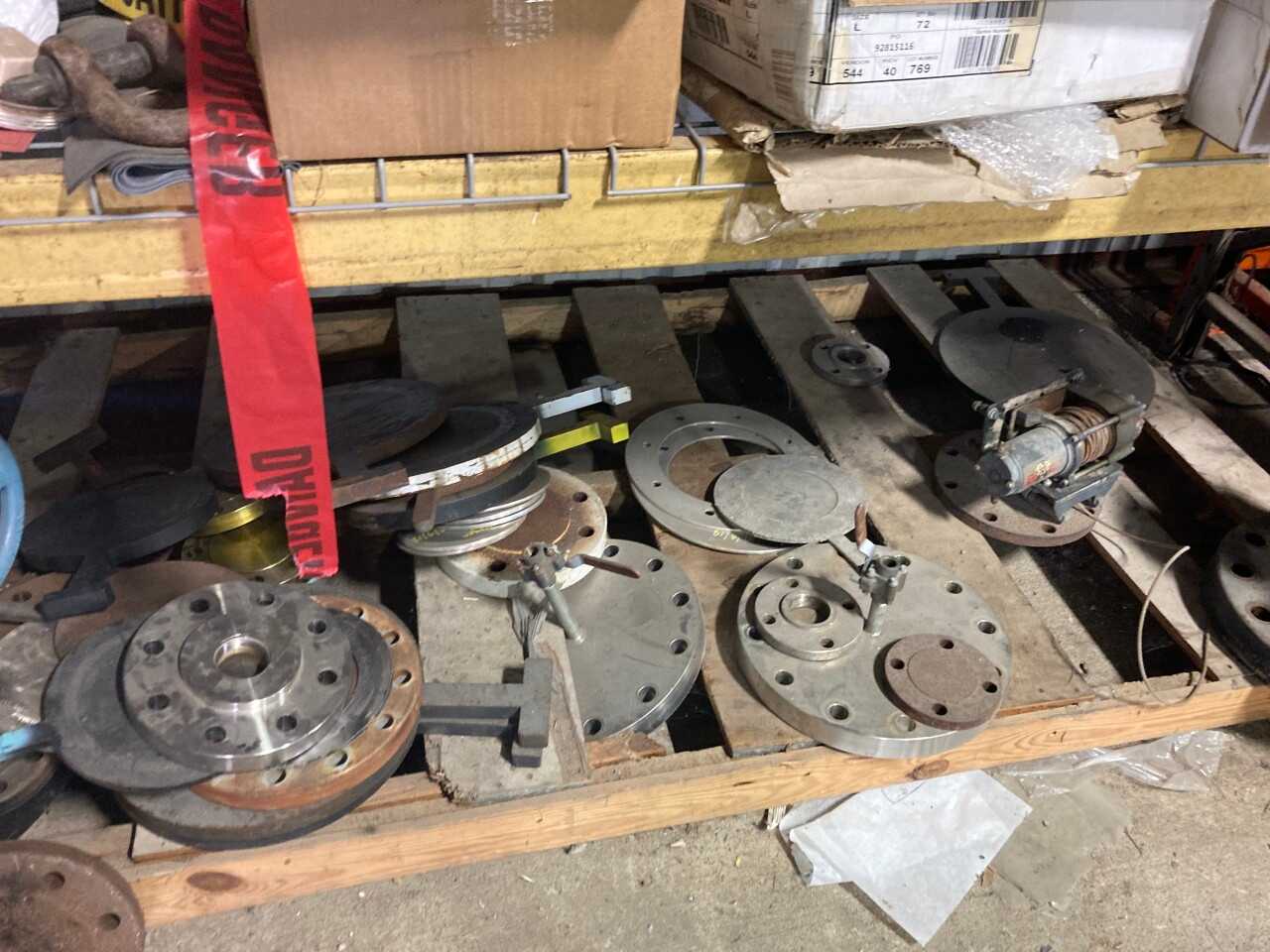 Lot of Assorted Valves & Valve Parts - VALVES