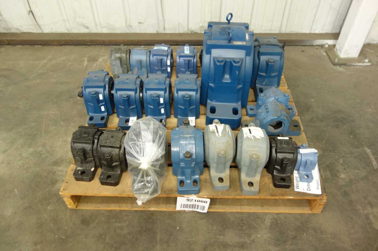 PALLET OF ASSORTED SKF SPLIT CASE PILLOW BLOCK BEARING HOUSINGS - BEARINGS
