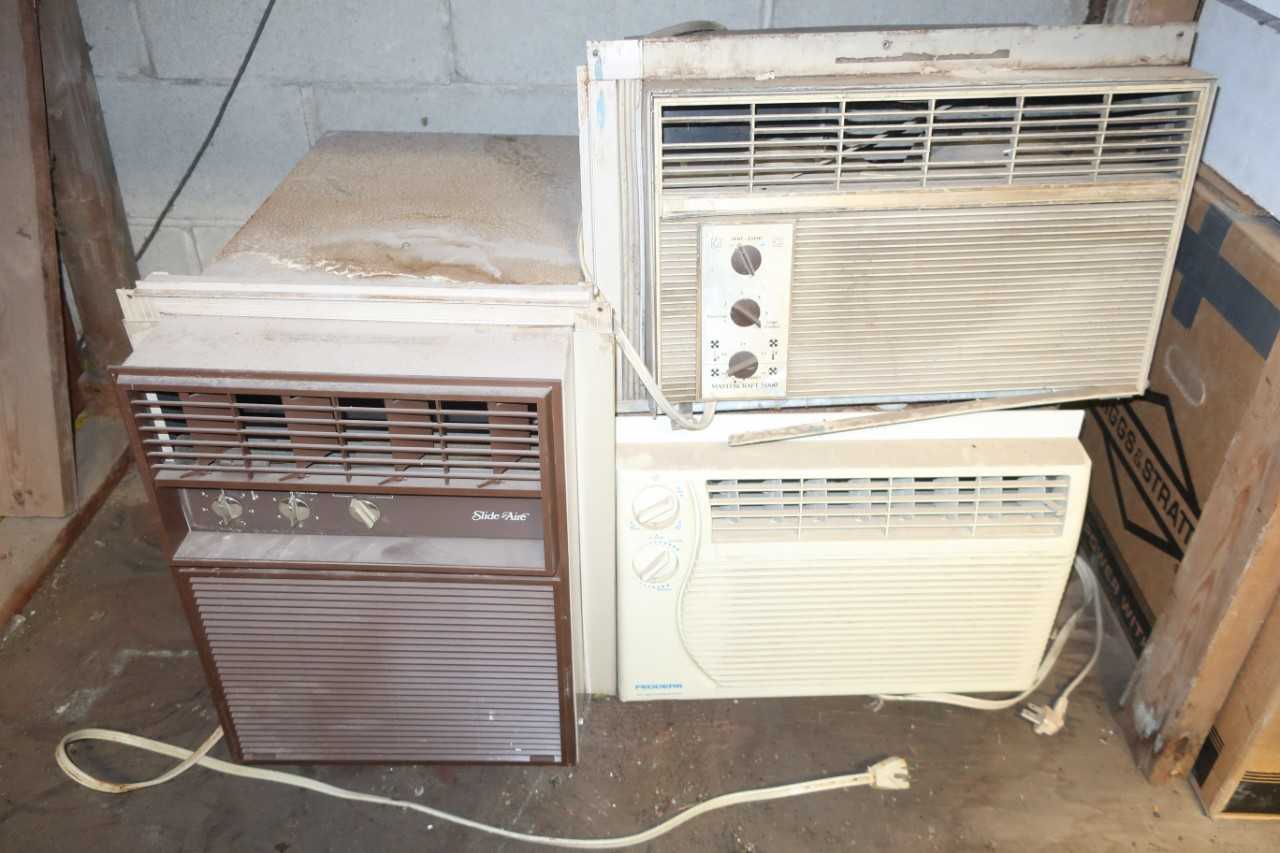 LOT OF 3 ASSORTED AIR CONDITIONERS - AIR CONDITIONER