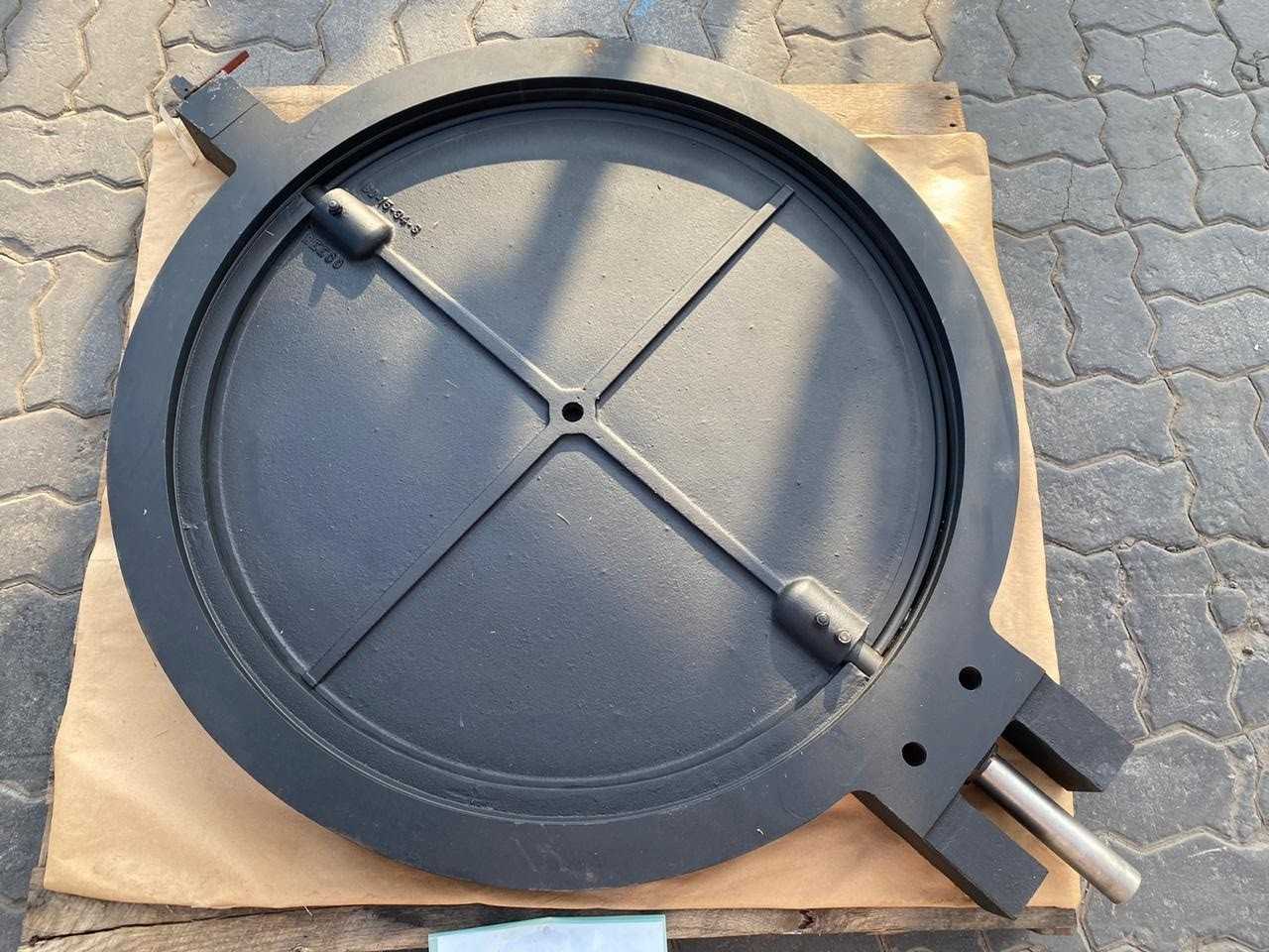 36 IN BUTTERFLY VALVE - BUTTERFLY VALVE