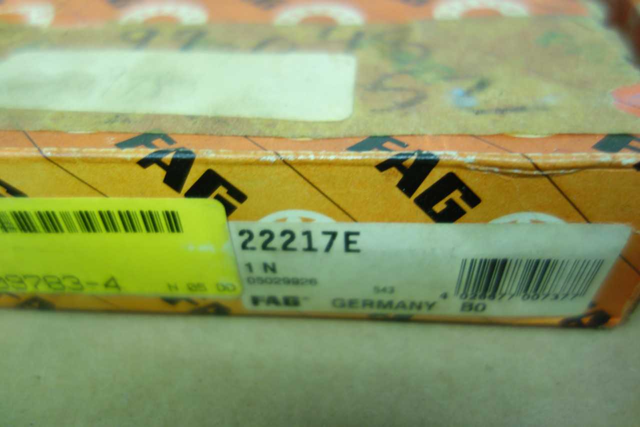 PALLET OF ASSORTED ROLLER BEARINGS - BEARINGS